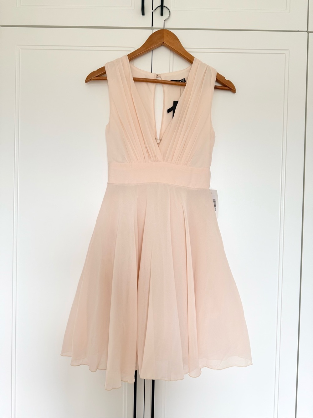 TFNC London Nude Blush Pleated Chiffon Dress NWT XS